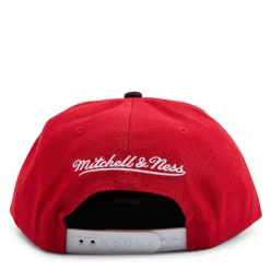 Bucks Cardinal 2 Tone Snap