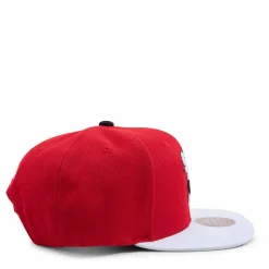 Bucks Cardinal 2 Tone Snap