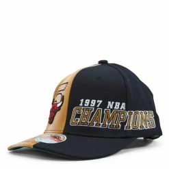 Bulls 1997 Champs Stretch Snapback
