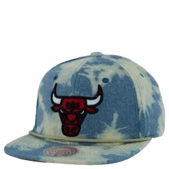 Bulls Acid Wash Snapback