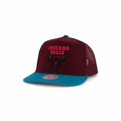 Bulls Cake Eater Trucker