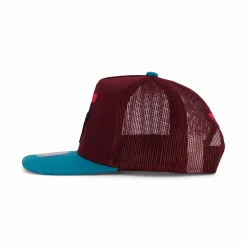 Bulls Cake Eater Trucker