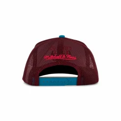 Bulls Cake Eater Trucker
