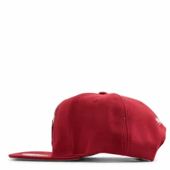 Bulls Embroidery Glitch Snapback