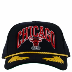 Bulls Gold Leaf Trucker HWC