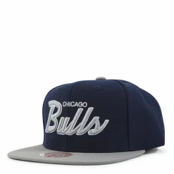 Bulls Navy Spirit Script Snapback