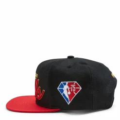 Bulls NBA 75th Gold Snapback