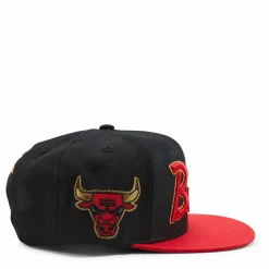Bulls NBA 75th Gold Snapback