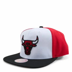 Bulls On The Block Snapback
