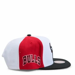 Bulls On The Block Snapback
