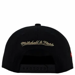 Bulls With Love Snapback HWC