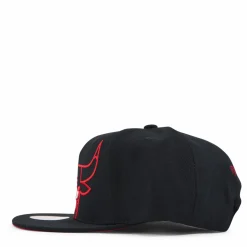 Bulls Xl Logo Pop Snapback