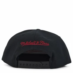 Bulls Xl Logo Pop Snapback