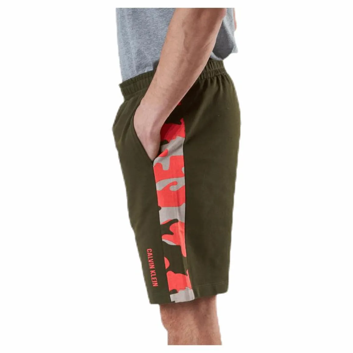 Camo 9" Knit Shorts Patterned/Green