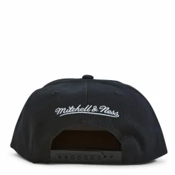 Cavaliers Champs Snapback 16 HWC