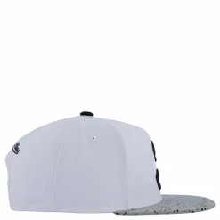 Cement Top Snapback White/silver