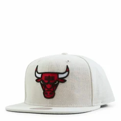 Cut Away Snapback Off