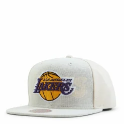 Cut Away Snapback Off