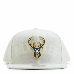Cut Away Snapback Off