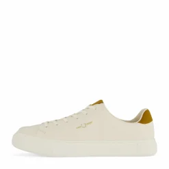 Fred Perry B71 Tumbled Leather 560