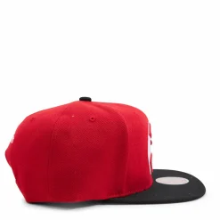 Hawks Core Basics Snapback