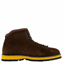 Hiker Brown