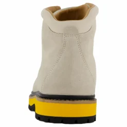 Hiker Sand