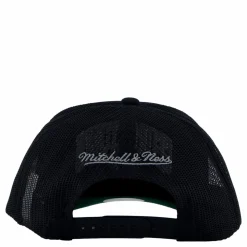 Hoyas Gold Leaf Trucker