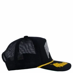 Hoyas Gold Leaf Trucker
