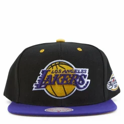 Lakers The Champs Snapback
