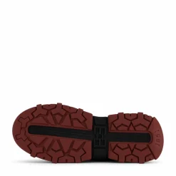 Logo Patch Sneaker Low