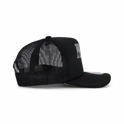 Nets Rock On Trucker