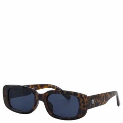Nicole Leopard