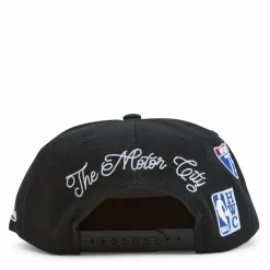 Pistons Hyperlocal Snapback HWC