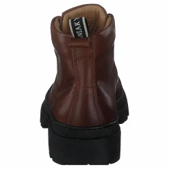 Sneaky Steve Legacy Leather Shoe Cognac