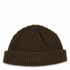 Studio Total Favourite Beanie Army