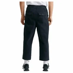 Studio Total Utility Cropped Chino