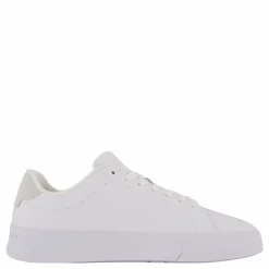 Th Court Leather