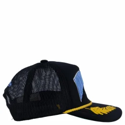 UNC Gold Leaf Trucker