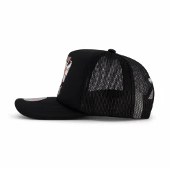 Victory Road Trucker Hwc