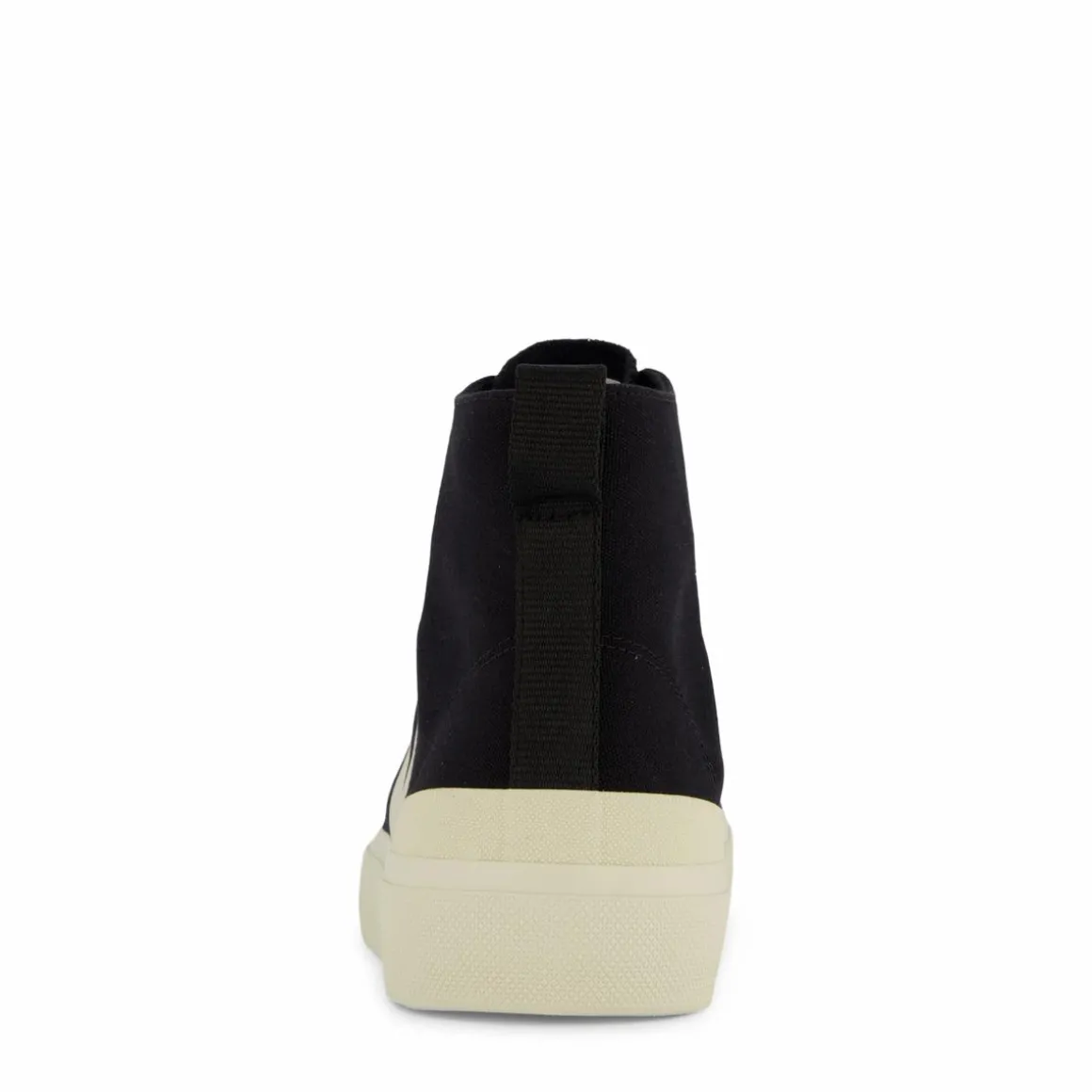 Wata Ii Canvas Black Pierre