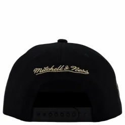 With Love Snapback Black